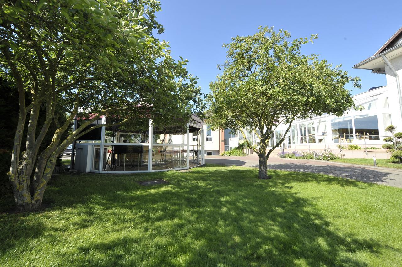 Hotel Monika Buettelborn Exterior photo